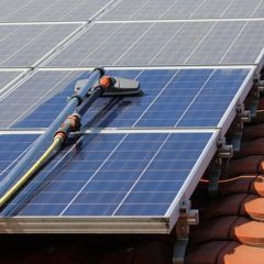 Photovoltaik / Solarzellen Reinigung