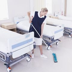 Patientenzimmer-Reinigung